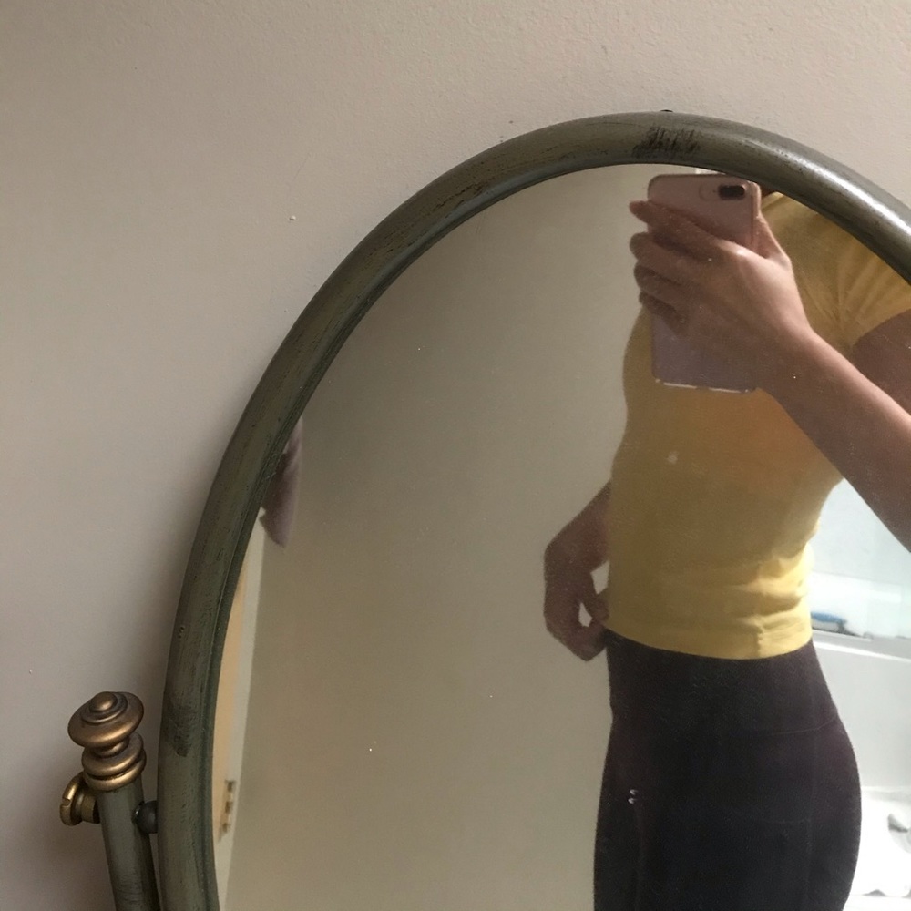NWT YELLOW COMFY TEE